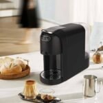 4-in-1 coffee machine that works with Nespresso, Dolce Gusto capsules, and ground coffee. / Model BL20